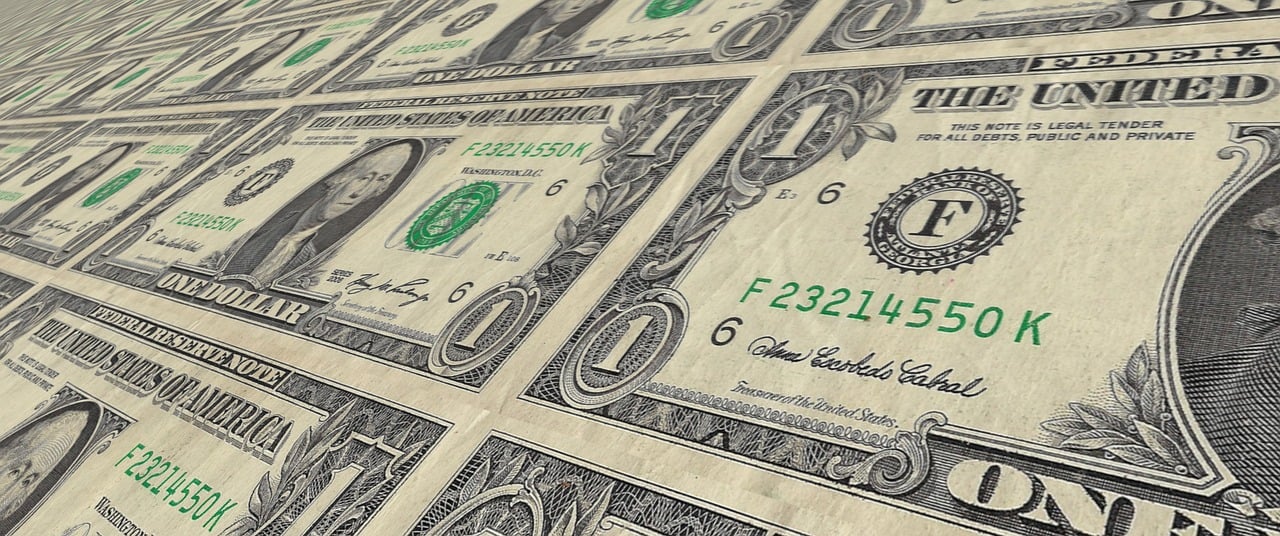 2025华安日日鑫货币a和中欧滚钱宝货币a哪个好 从两个角度来比较