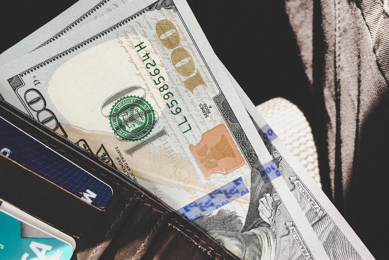 2025警惕!春节旅游套路多,一不小心你的钱包就被“瘦身”了 2025警惕!春节旅游套路多,一不小心你的钱包就被“瘦身”了